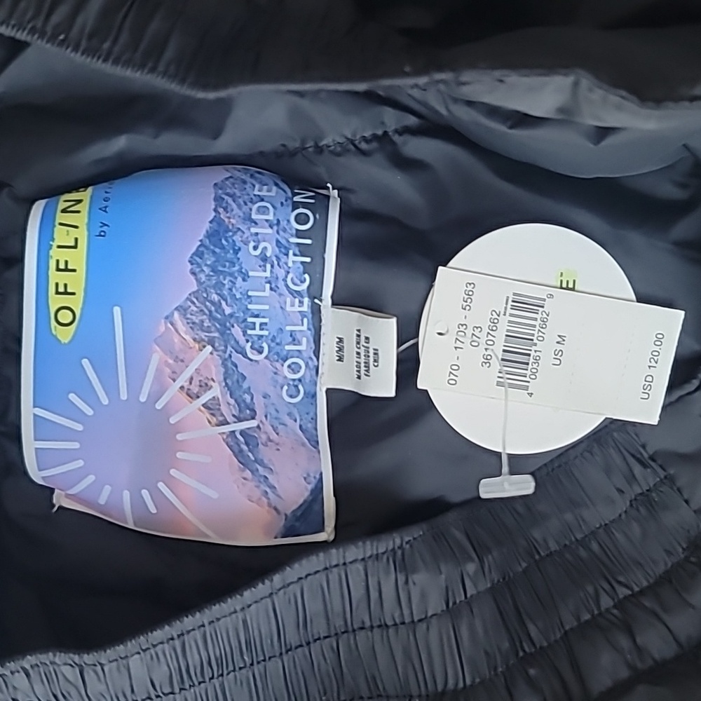 NWT Aerie Chillside Water Resistant Snow Puffer Pants, Size Medium, Color Black - Picture 12 of 12
